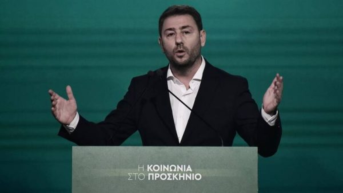 Ανδρουλάκης για παγίδευση του κινητού του: Αφορά τη Δημοκρατία μας