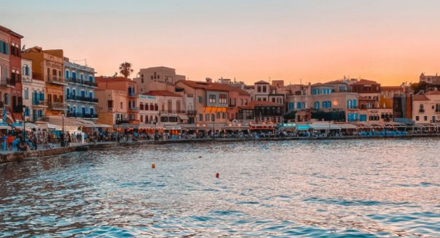 Χανιά: Εξερευνώντας την ατμοσφαιρική πόλη της Κρήτης