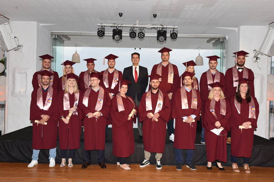 Όμιλος FOURLIS: Πρόγραμμα Μεταπτυχιακής Εκπαίδευσης για τα στελέχη του