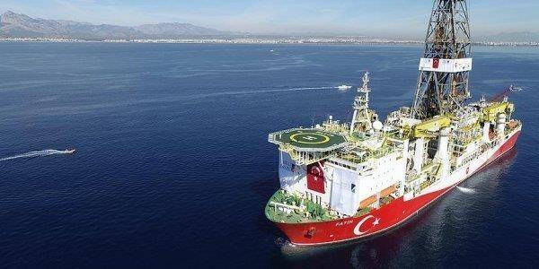 Τουρκία: Το πολεμικό ναυτικό παρακολουθεί τα γεωτρύπανα στην Ανατολική Μεσόγειο