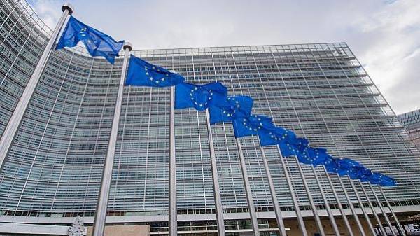 Κομισιόν: Εγκαινιάζει πλατφόρμα ανταλλαγής δεδομένων για ερευνητές Covid-19