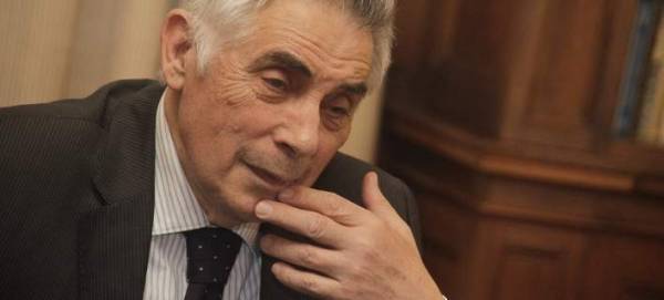Αρχισαν τα όργανα μεταξύ των υποψηφίων του ΣΥΡΙΖΑ: Πελεγρίνης αποδοκιμάζει Λοΐζου