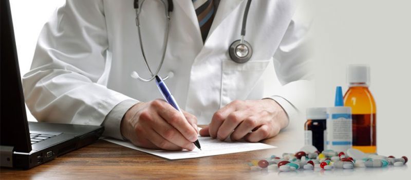 Δήλωση στήριξης στη φαρμακοβιομηχανία από τους γιατρούς