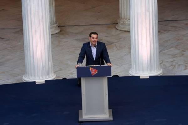 Τσίπρας:Με «όπλο» τα 13,4 δισ. στοχεύει σε ΜμΕ, αγρότες, τουρισμό
