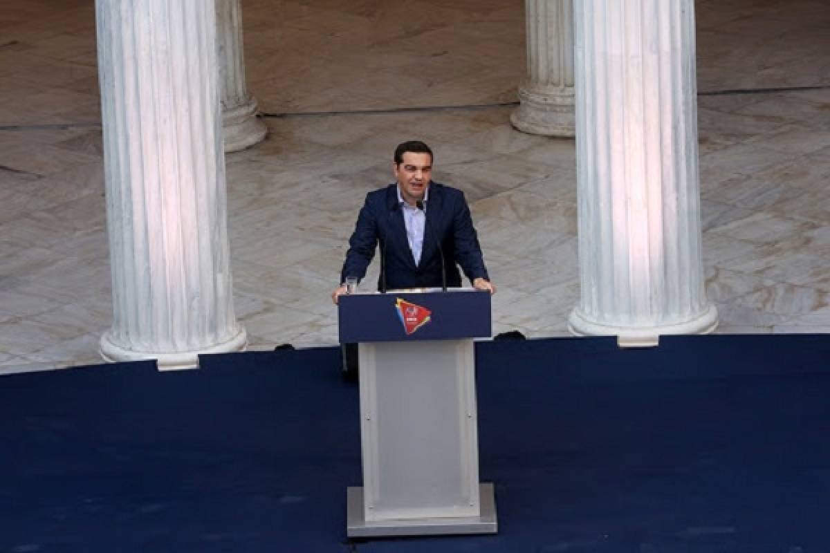 Τσίπρας:Με «όπλο» τα 13,4 δισ. στοχεύει σε ΜμΕ, αγρότες, τουρισμό