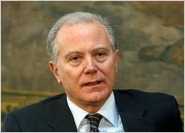 Προβόπουλος: "Οι ελληνικές τράπεζες θα πρέπει να αποδείξουν ότι αντέχουν και σε ενδεχόμενη παράταση της ύφεσης"