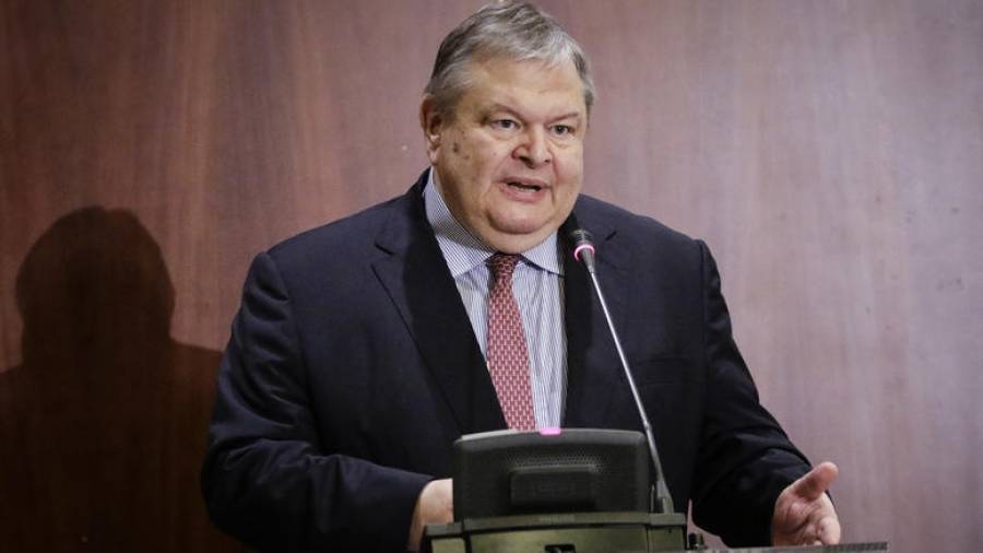 Ο Βενιζέλος επιστρέφει στο Πανεπιστήμιο