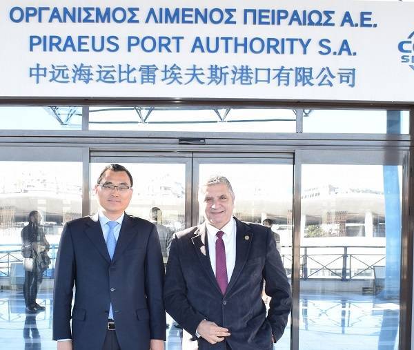 Συνάντηση προέδρου ΟΛΠ-Πατούλη: Στο επίκεντρο η επέκταση του επιβατικού λιμένα