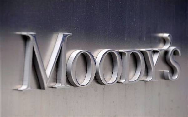 Moody's:Υπό αναθεώρηση για αναβάθμιση Ελληνική Τράπεζα και Συνεργατική Τράπεζα Κύπρου