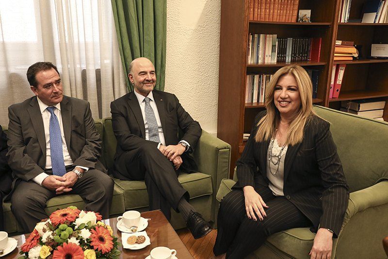 Γεννηματά σε Μοσκοβισί: Ελάφρυνση χρέους και μείωση των πλεονασμάτων