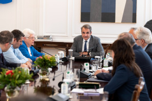 Μητσοτάκης: Συναντήθηκε με την πρόεδρο της Επιτροπής Ανταγωνισμού-Τι συζήτησαν