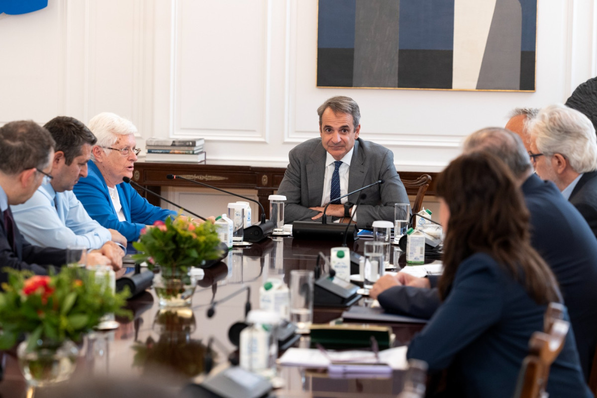 Μητσοτάκης: Συναντήθηκε με την πρόεδρο της Επιτροπής Ανταγωνισμού-Τι συζήτησαν