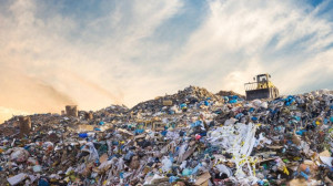 «Καμπανάκι» Κομισιόν σε Ελλάδα για απόβλητα και απορρίμματα