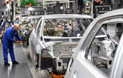Γερμανία: Μικρή ετήσια υποχώρηση της βιομηχανικής παραγωγής, αλλά μηνιαία αύξηση