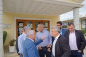Η ΝΔ φέρνει τη Μάνδρα στη Βουλή-Σκληρή κριτική στη Δούρου
