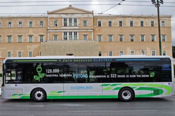 «Πράσινο φως» για τα πρώτα 250 ηλεκτρικά αστικά λεωφορεία