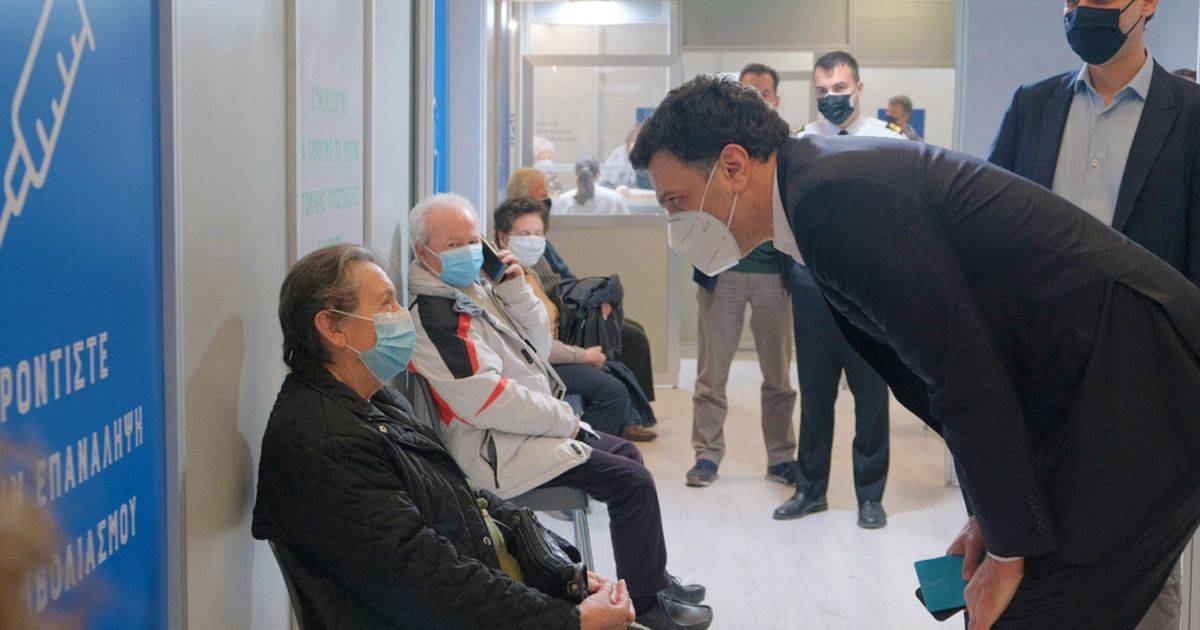 Κικίλιας: Επίσκεψη στο κέντρο «Προμηθέας» με τον διευθυντή Ευρώπης ΠΟΥ