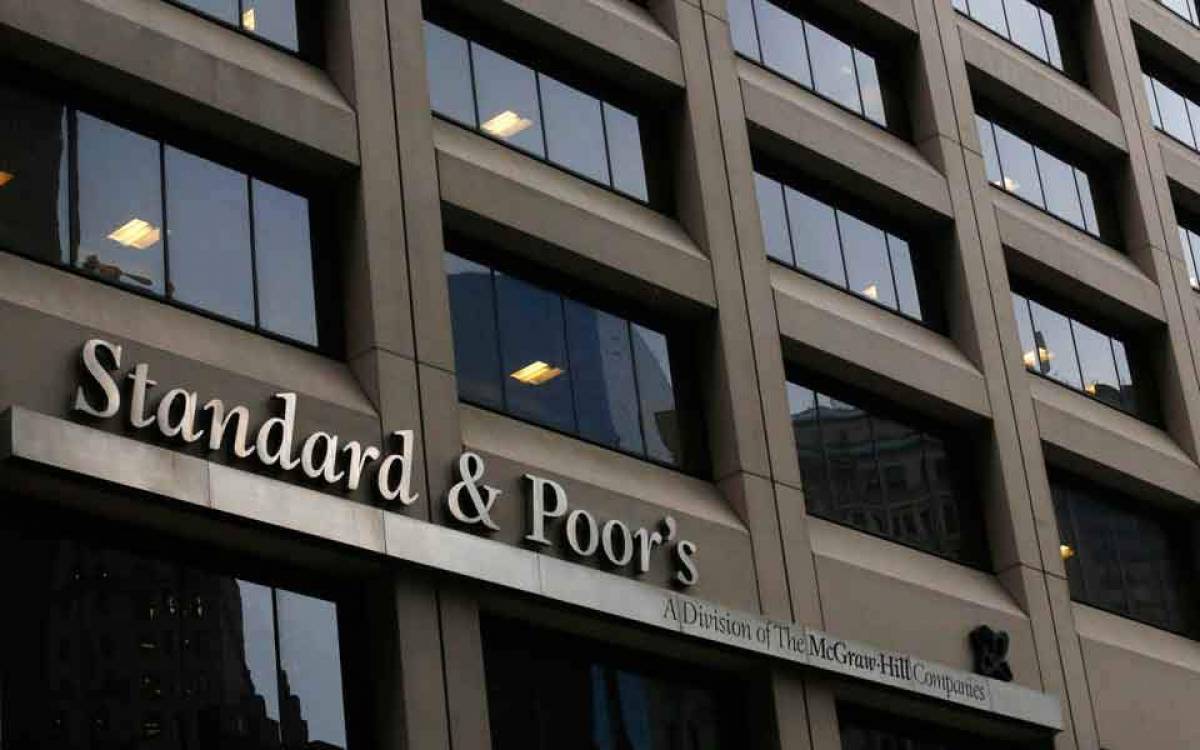 Standard and Poor’s: Απόψε η αξιολόγηση της ελληνικής οικονομίας