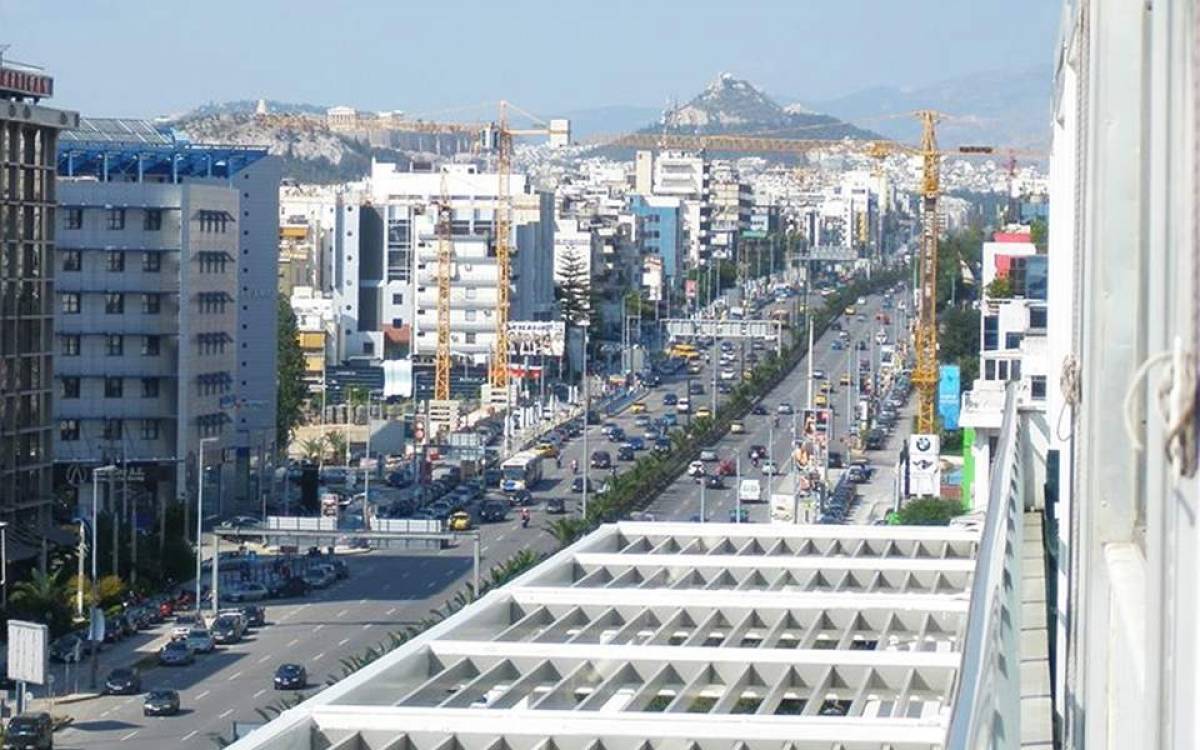 Ποιους αφορά η παράταση εμπορικών μισθώσεων σε τουριστικά ακίνητα δημοσίου;