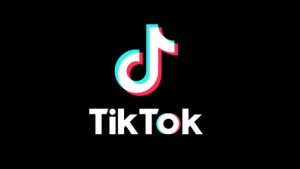 TikTok: Το ΕΚΠΑ δημιούργησε κλίμακα εθισμού