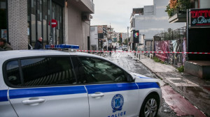 Πυροβολισμοί έξω από νυχτερινό κέντρο στο Γκάζι με τρεις τραυματίες