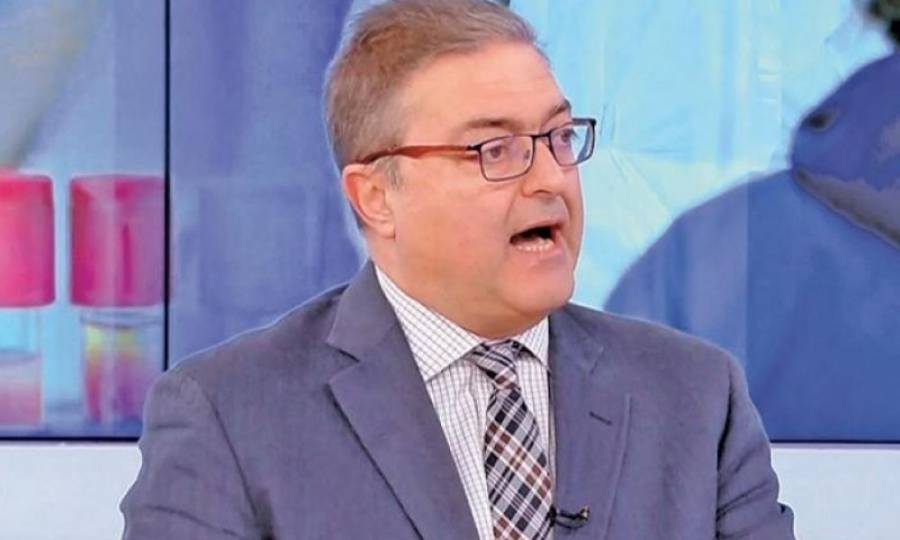 Βασιλακόπουλος: Θα έρθει τέταρτο κύμα και θα αφορά τους ανεμβολίαστους