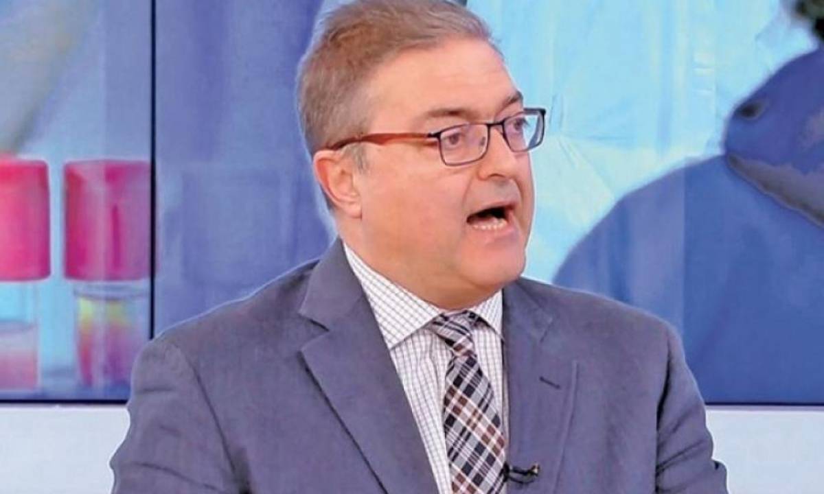 Βασιλακόπουλος: Θα έρθει τέταρτο κύμα και θα αφορά τους ανεμβολίαστους