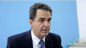 Συρίγος: Πιθανότερο να κερδίσει ο Τραμπ