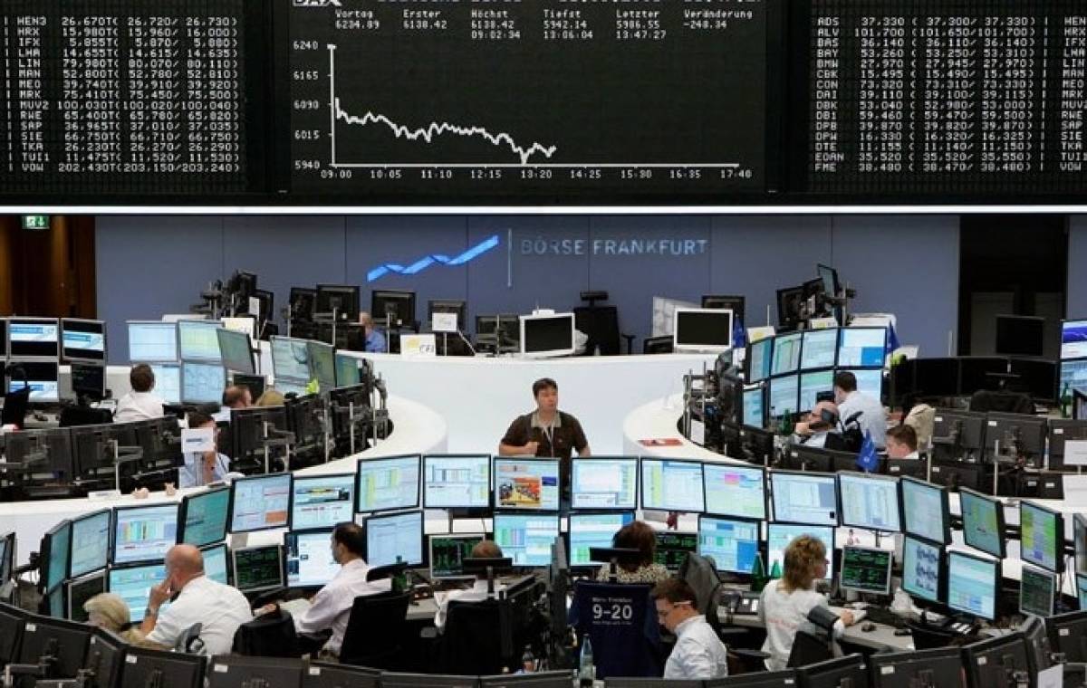 Απώλειες για τα ευρωπαϊκά χρηματιστήρια- Ο Τζόνσον «ρίχνει» τη στερλίνα