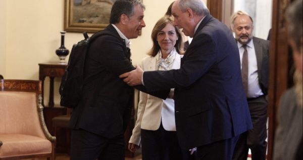 Ωραίοι τρόποι, κύριε υφυπουργέ...