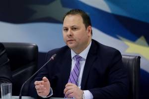 Ενδεχόμενο δύο διαφορετικών γεωγραφικών ταχυτήτων για το άνοιγμα της αγοράς