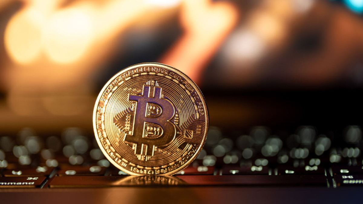 Τάσεις σταθεροποίησης στα crypto- Ήπια πτώση για BTC και ETH