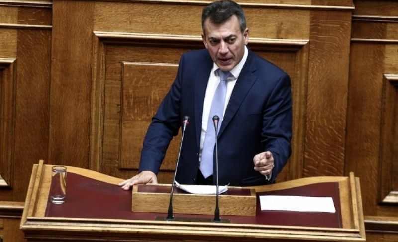 Βρούτσης: Στις 200.000 οι εκκρεμείς κύριες συντάξεις