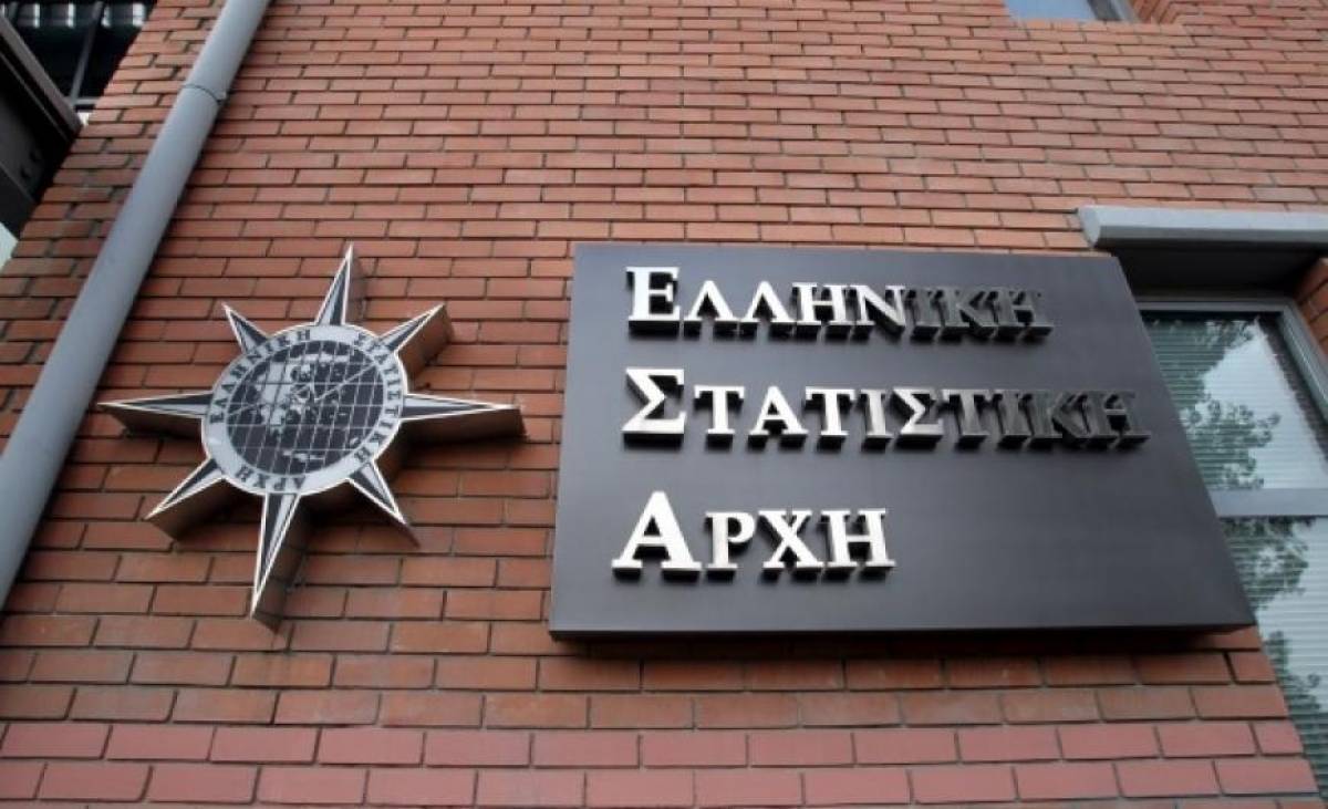 Ο Οκτώβριος έφερε μια μικρή «άνοιξη» στο λιανεμπόριο