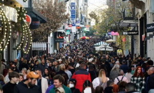 Ανοιχτά και την Κυριακή καταστήματα και σούπερ μάρκετ- Το ωράριο