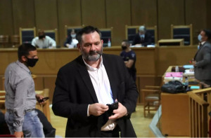 Δίκη Χρυσής Αυγής: Απορρίφθηκε το αίτημα Λαγού για αποφυλάκιση-Νέα διακοπή