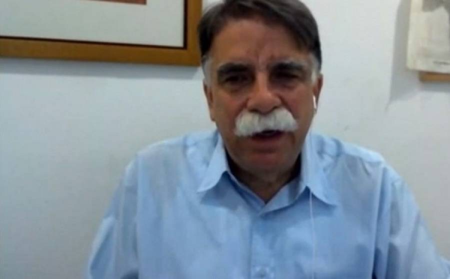 Βατόπουλος: Κοντά στο καλοκαίρι θα μπορέσουμε να «πετάξουμε» τις μάσκες