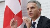 Η Ελβετία πιέζει για μείωση των Ευρωπαίων μεταναστών στα εδάφή της
