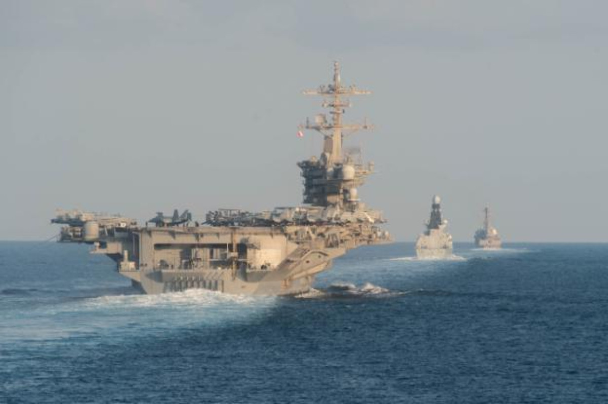 Μετά την κάθοδο του USS Abraham Lincoln, οι Χούθι επανέρχονται με απειλές κατά της ναυτιλίας στην Ερυθρά Θάλασσα
