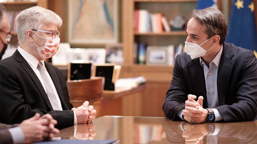Κορονοϊός: Στο Μαξίμου Ισραηλινός καθηγητής– Κλινικές δοκιμές φαρμάκου στην Ελλάδα