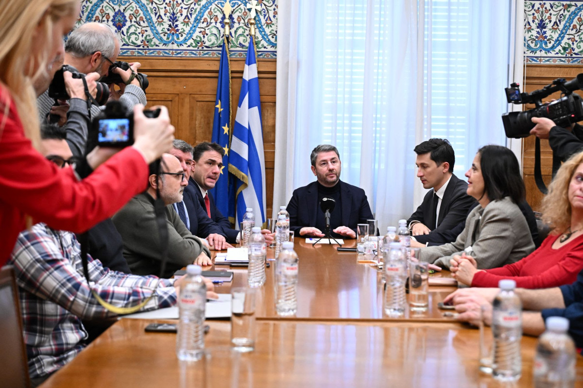 Ανδρουλάκης: Χρέος του κράτους η ασφάλεια στις εργασιακές συνθήκες και τα εργασιακά δικαιώματα