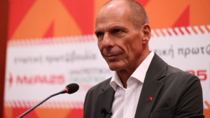 Βαρουφάκης στη Hurriyet: Έξυπνοι οι χειρισμοί της Τουρκίας – Σε αξιολύπητη κατάσταση η Ελλάδα