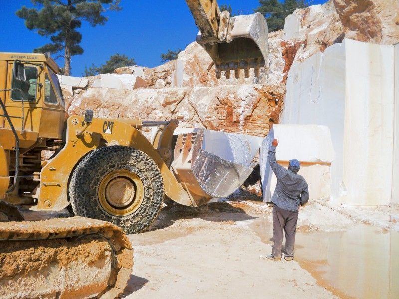 Σε πτώση η παραγωγή ελληνικού μαρμάρου, σύμφωνα με την ICAP