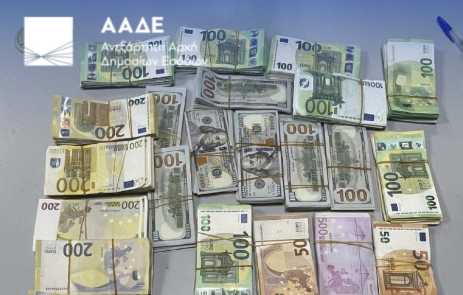 Δεσμεύτηκαν €1.000.000 από τελωνεία και 140.000 λαθραία πούρα και τσιγάρα