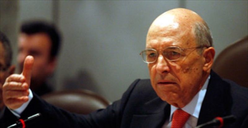 Ο Σημίτης, η κίνηση των «58» και... η Προεδρία της Δημοκρατίας στο επίκεντρο του Spiegel
