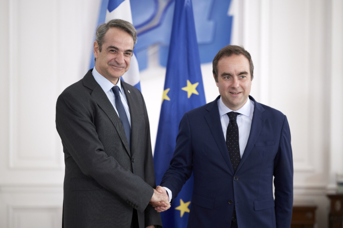 Συνάντηση Μητσοτάκη-Λεκορνί: Στόχος είναι να ενισχύσουμε το επίπεδο ετοιμότητάς μας