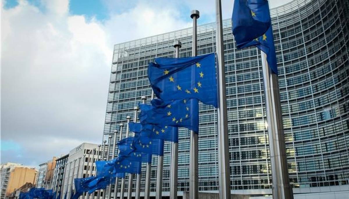 Κρίσιμη Σύνοδος Κορυφής στις Βρυξέλλες - Η διαδοχή Γιούνκερ στο επίκεντρο