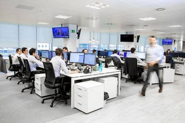Διάκριση Ebury από Bloomberg για τις επιτυχημένες προβλέψεις ισοτιμίας ευρώ-δολαρίου