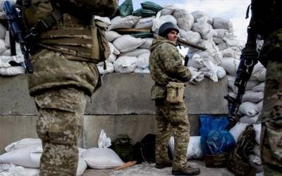Ουκρανία: Αμνηστία και χρήματα στους Ρώσους που καταθέτουν τα όπλα
