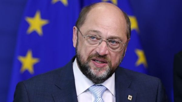 &quot;Όχι&quot; Schulz σε Γλέζο- Απορρίπτει τη συζήτηση για τις γερμανικές αποζημιώσεις